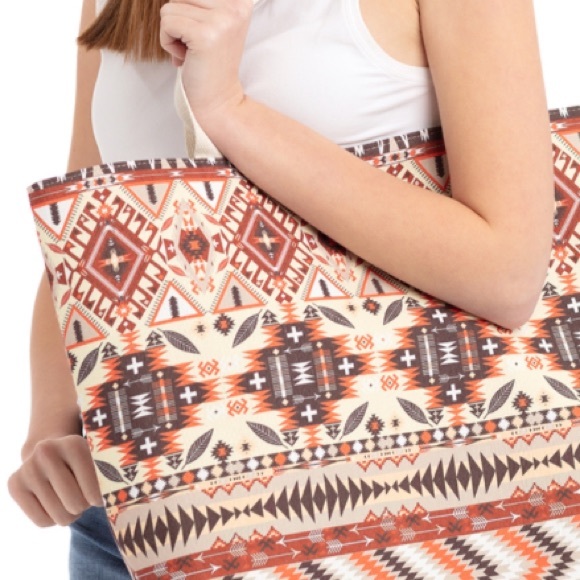 AZTEC PATTERN TOTE BAG, New! 🌵 - Picture 10 of 11